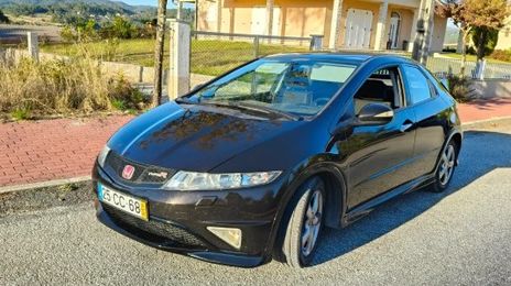 Honda Civic • 2006 • 209,000 km