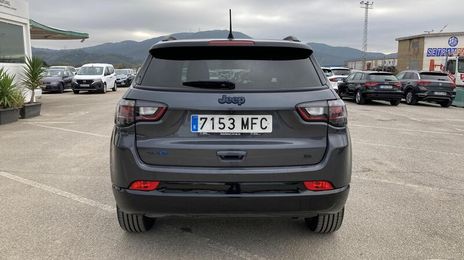 Jeep Compass • 2023 • 8,501 km