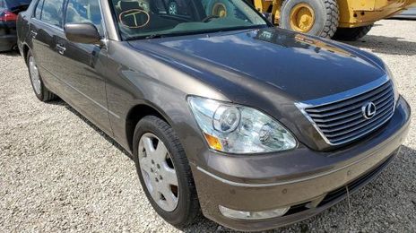 Lexus LS • 2006 • 10,000 mi