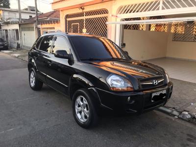 Hyundai Tucson • 2010 • 95,100 km