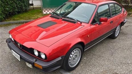 Alfa Romeo GTV • 1983 • 9,500 km