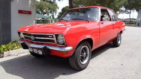 Opel Signum • 1978 • 30,000 km