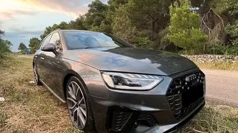 Audi A4 Avant • 2020 • 120,000 km