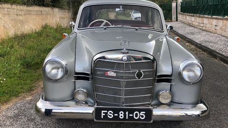 Mercedes-Benz 190 • 1980 • 90,000 km