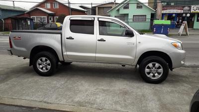 Toyota Hilux • 2008 • 1 km