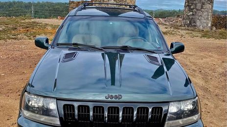 Jeep Grand Cherokee • 2000 • 190,000 km