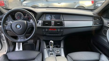 BMW X6 • 2010 • 56,000 km