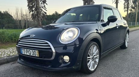 MINI Cooper D • 2015 • 103,800 km