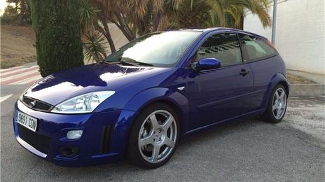Ford Focus • 2003 • 99,000 km