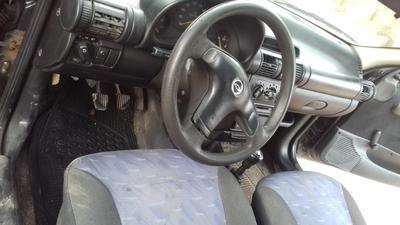 Chevrolet  • 2000 • 2,345,667 km