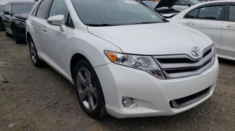 Toyota Venza • 2014 • 10,000 mi