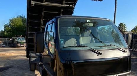 Mitsubishi Fuso canter • 1999 • 370,000 km