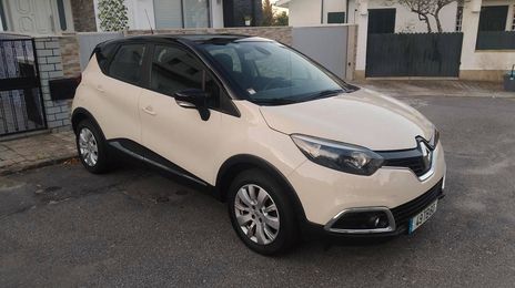 Renault Captur • 2014 • 180,000 km