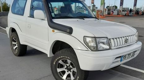 Toyota Land Cruiser • 1997 • 140,000 km