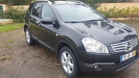 Nissan Qashqai +2 • 2009 • 250,000 km