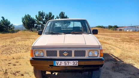 Nissan Pickup • 1990 • 349,999 km