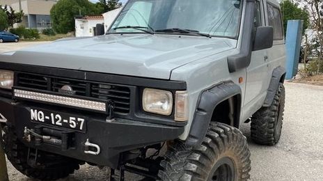 Nissan Patrol • 1990 • 180,000 km