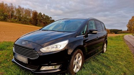 Ford Galaxy • 2017 • 68,000 km