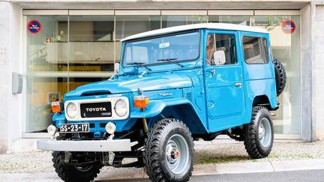 Toyota Belta • 1980 • 60,000 km