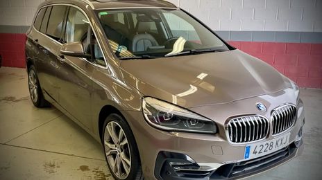 BMW 2 Series • 2019 • 90,000 km