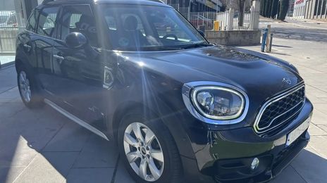 MINI Cooper Countryman • 2019 • 75,000 km