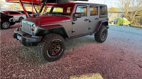 Jeep Wrangler • 2012 • 110,000 km