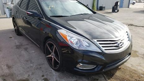 Hyundai Azera • 2013 • 10,000 mi