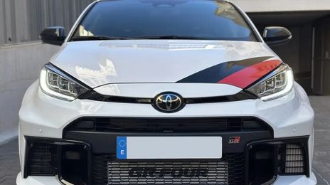 Toyota Yaris • 2024 • 1,960 km