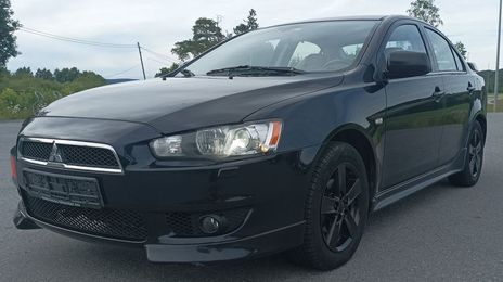 Mitsubishi Lancer Sportback • 2008 • 186,000 km