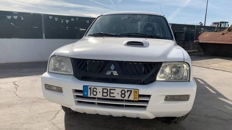 Mitsubishi L200 • 2006 • 312,000 km