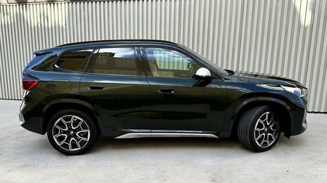 BMW X1 • 2023 • 17,500 km