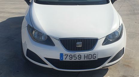 Seat Ibiza • 2012 • 175,000 km