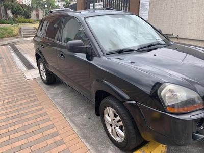 Hyundai Tucson • 2009 • 161,000 km