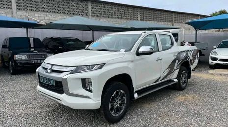 Mitsubishi L200 Pick up • 2022 • 0 km