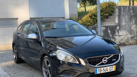 Volvo V60 • 2012 • 115,000 km