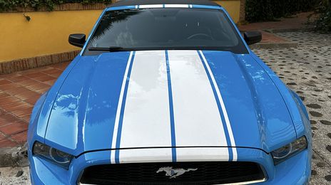 Ford Mustang • 2013 • 219,000 km