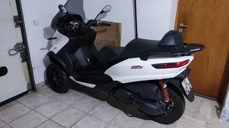 Piaggio mp3 business • 2018 • 11,000 km