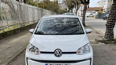 Volkswagen Eos • 2021 • 11,700 km