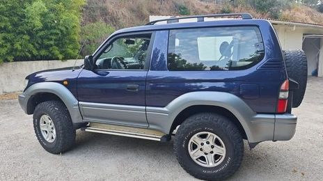 Toyota Land Cruiser • 1998 • 237,000 km
