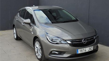 Opel Astra • 2017 • 114,200 km