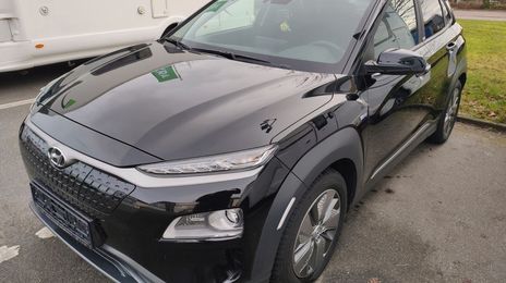 Hyundai Kona • 2020 • 19,500 km
