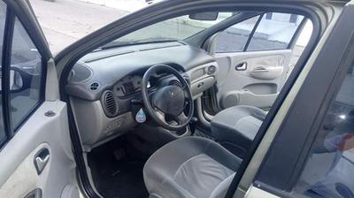 Renault Scénic • 2006 • 146,000 km