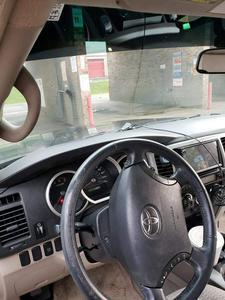 Toyota 4 Runner Limited • 2007 • 141,000 km