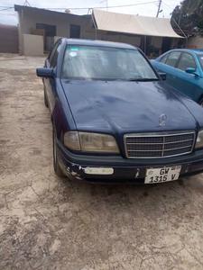 Hyundai Santa Fe • 2018 • 4,400 km