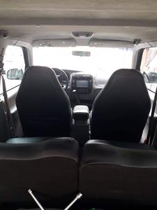 Ford Explorer • 1999 • 218,000 km