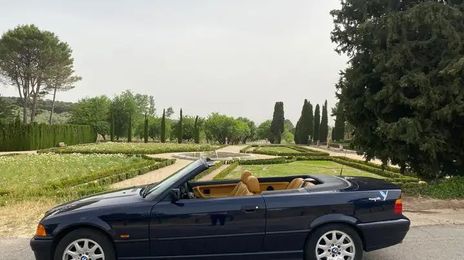 BMW 3 Series • 1998 • 182,000 km