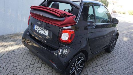 Smart fortwo • 2020 • 10,158 km
