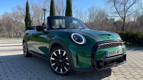 MINI Cooper Cabrio • 2023 • 52,000 km