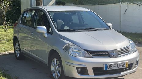 Nissan Tiida • 2008 • 300,000 km