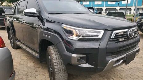Toyota Hilux • 2017 • 50,000 km
